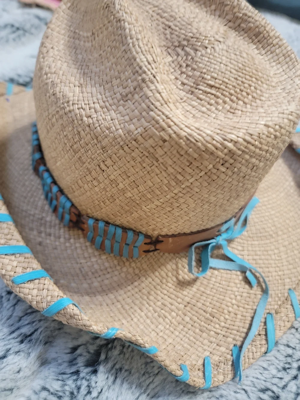 FOUR Fun Summer Hats. Bullhide.Juicy Couture. Jessica Simpson.Betsy Johnson.